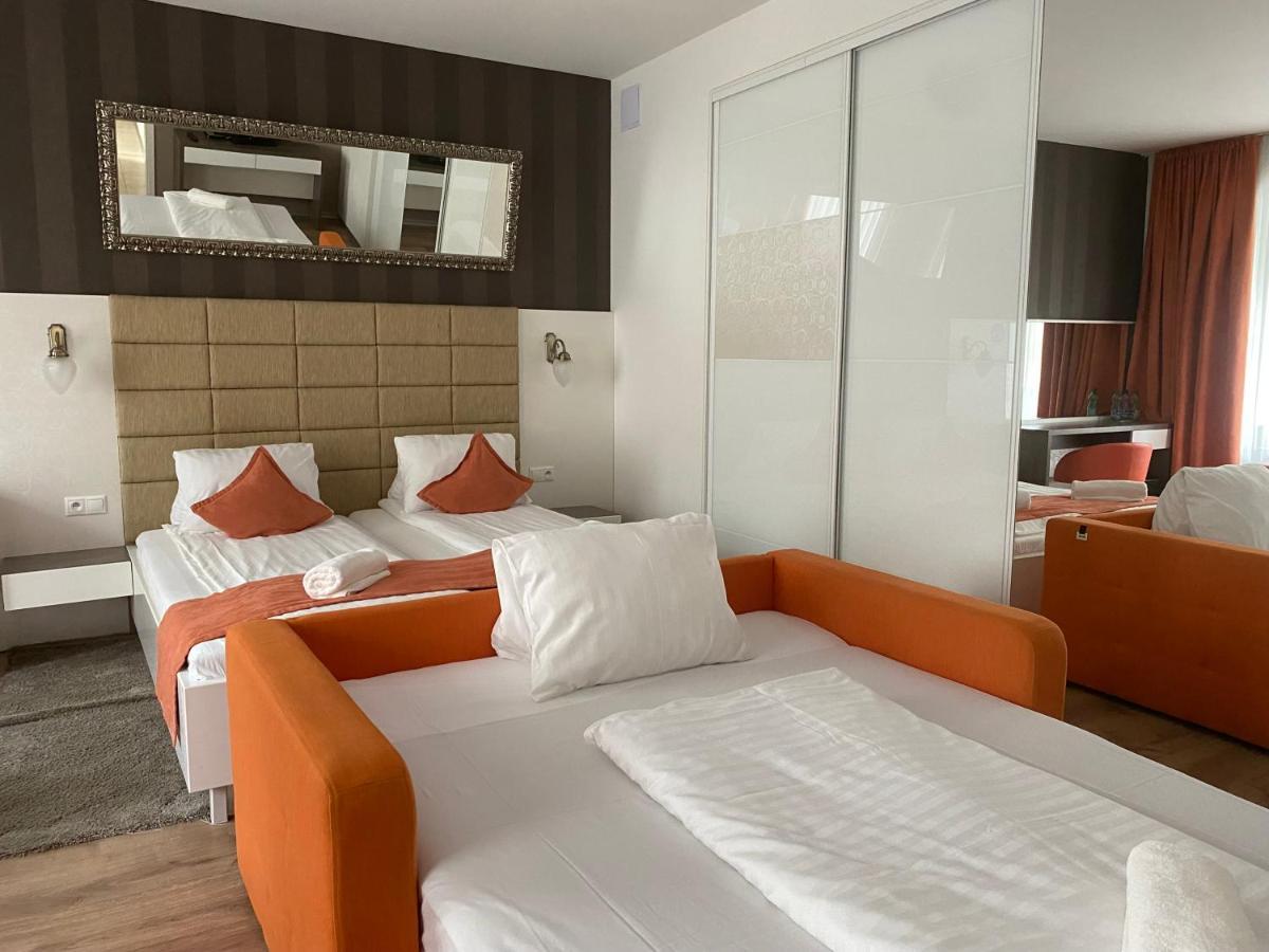 วีไอพี อพาร์ตเมนต์ Apartment บราติสลาวา ภายนอก รูปภาพ