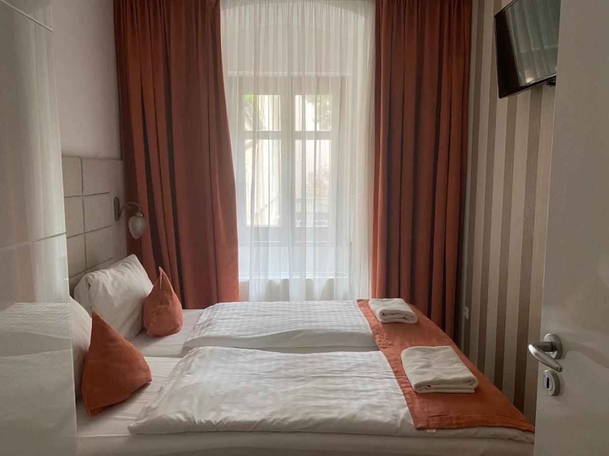 วีไอพี อพาร์ตเมนต์ Apartment บราติสลาวา ภายนอก รูปภาพ