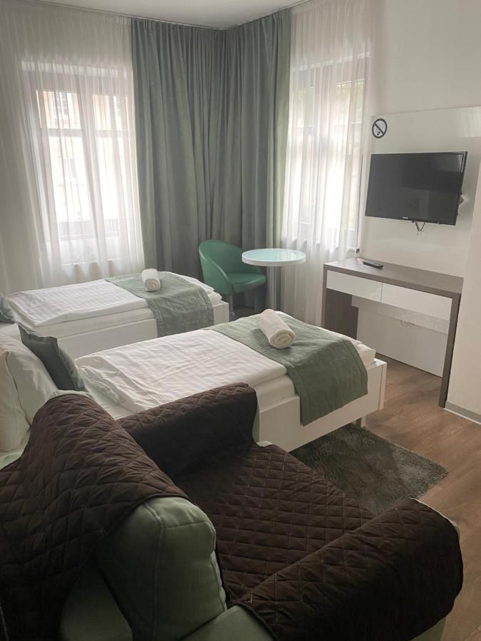 วีไอพี อพาร์ตเมนต์ Apartment บราติสลาวา ภายนอก รูปภาพ