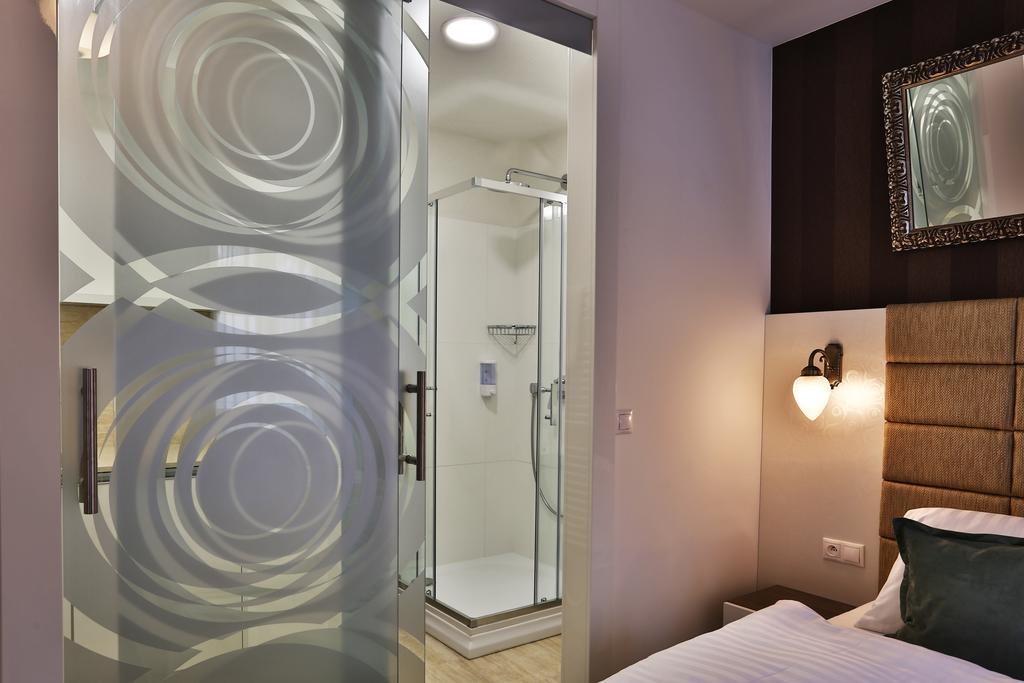 วีไอพี อพาร์ตเมนต์ Apartment บราติสลาวา ห้อง รูปภาพ